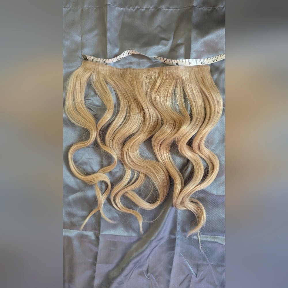 Hair extensions clip ins